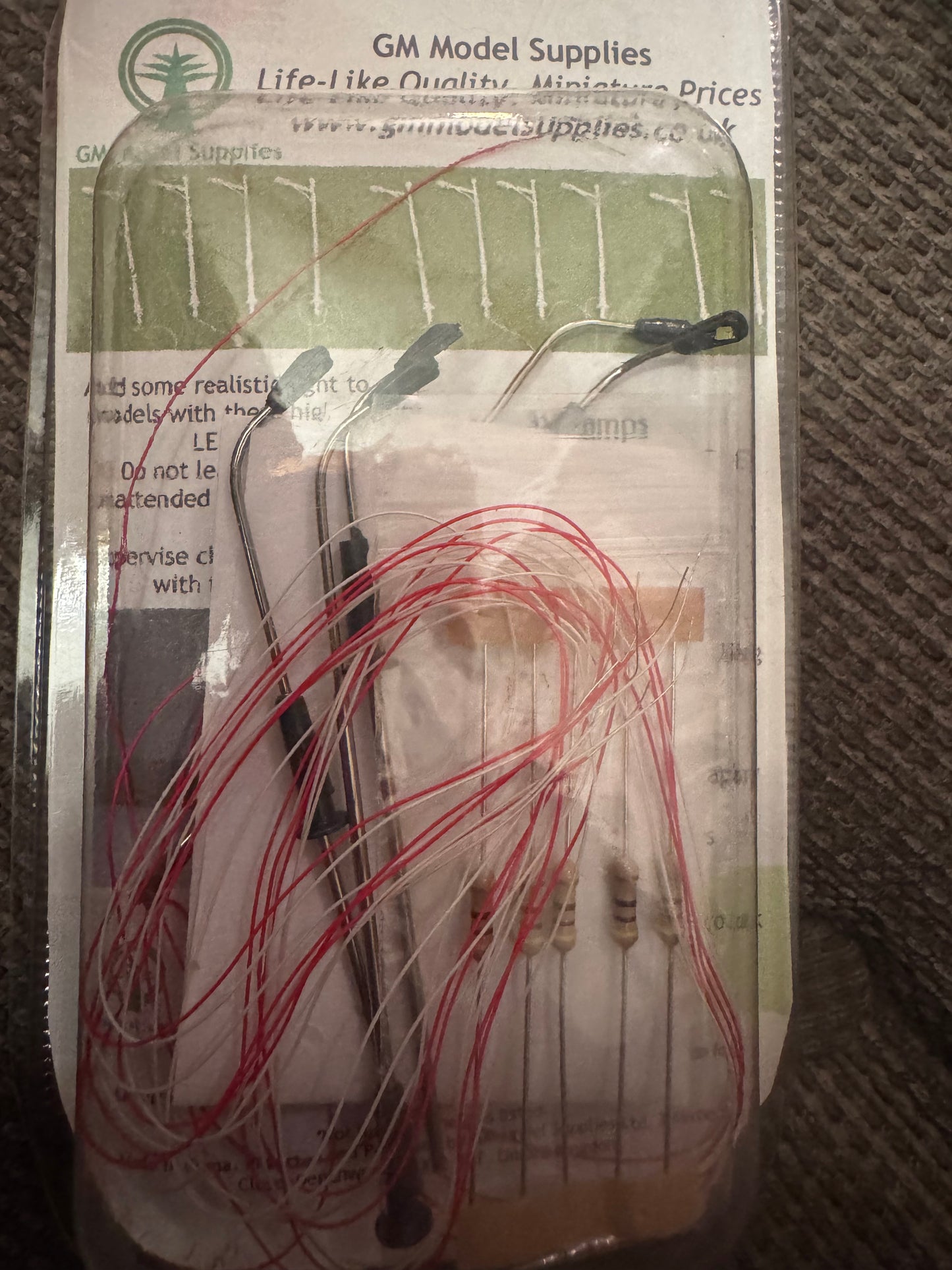 GM Model Supplies (OO, HO, OO9) X5 Electric Streetlights