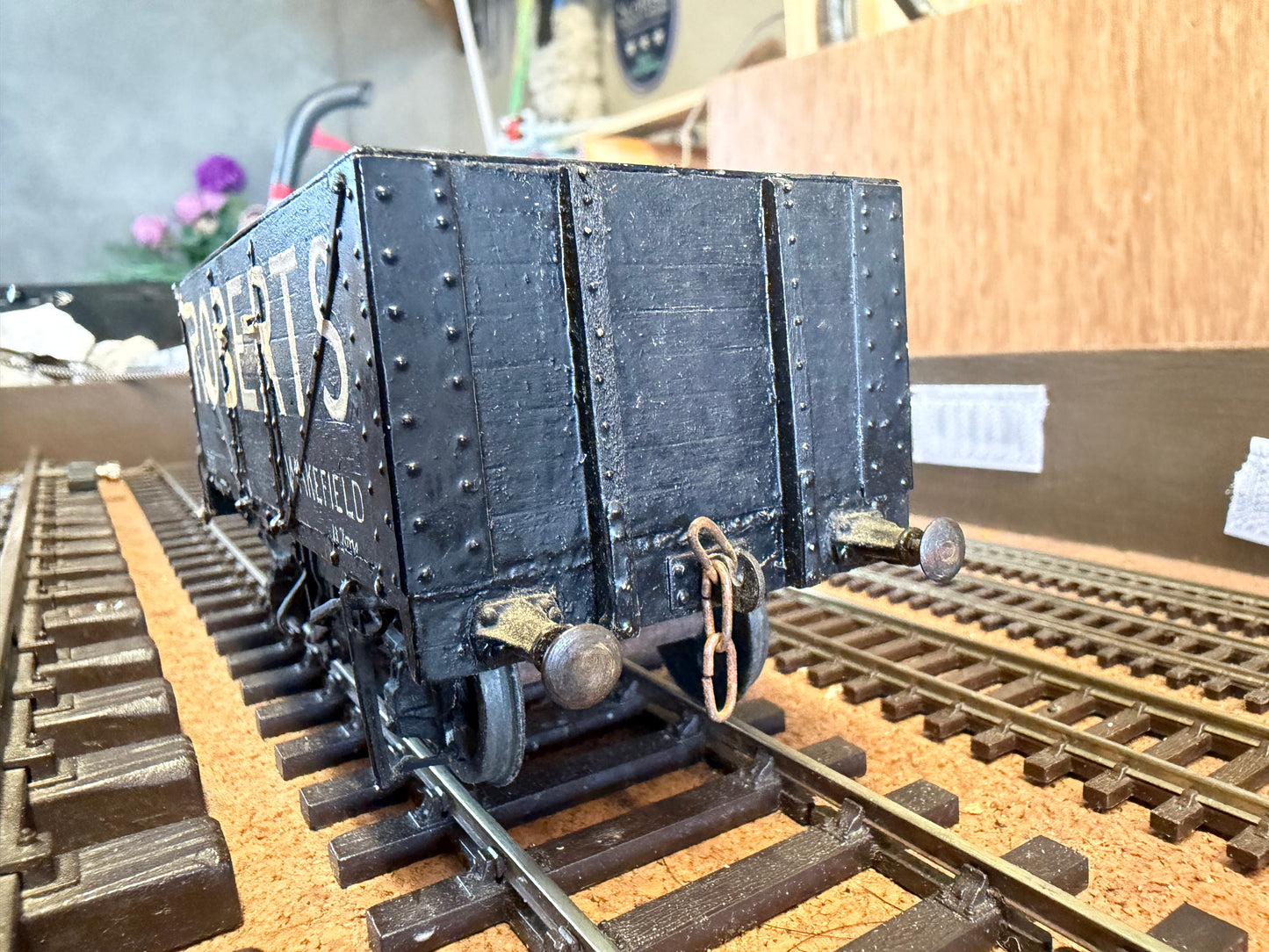 Scratch Built (O Gauge) Charles Roberts & Co Wagon Hire 13T Eight Plank Wagon No.305. In Robert’s Plank with coal load.