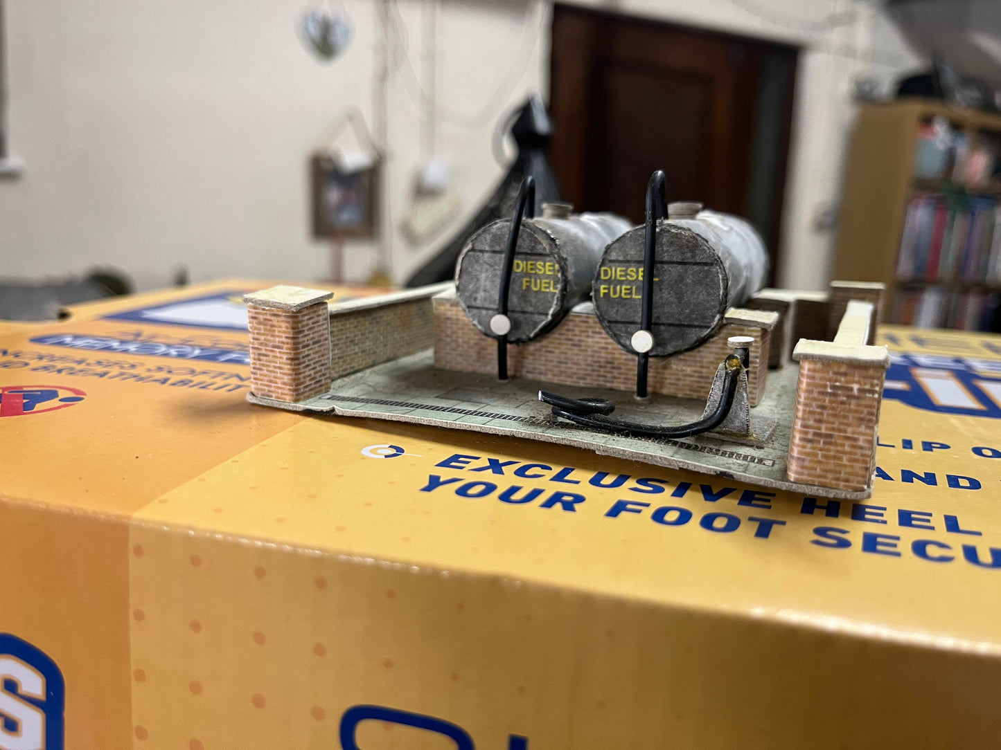 Metcalfe, (N, TT120 or OO) Diesel Fuel Storage