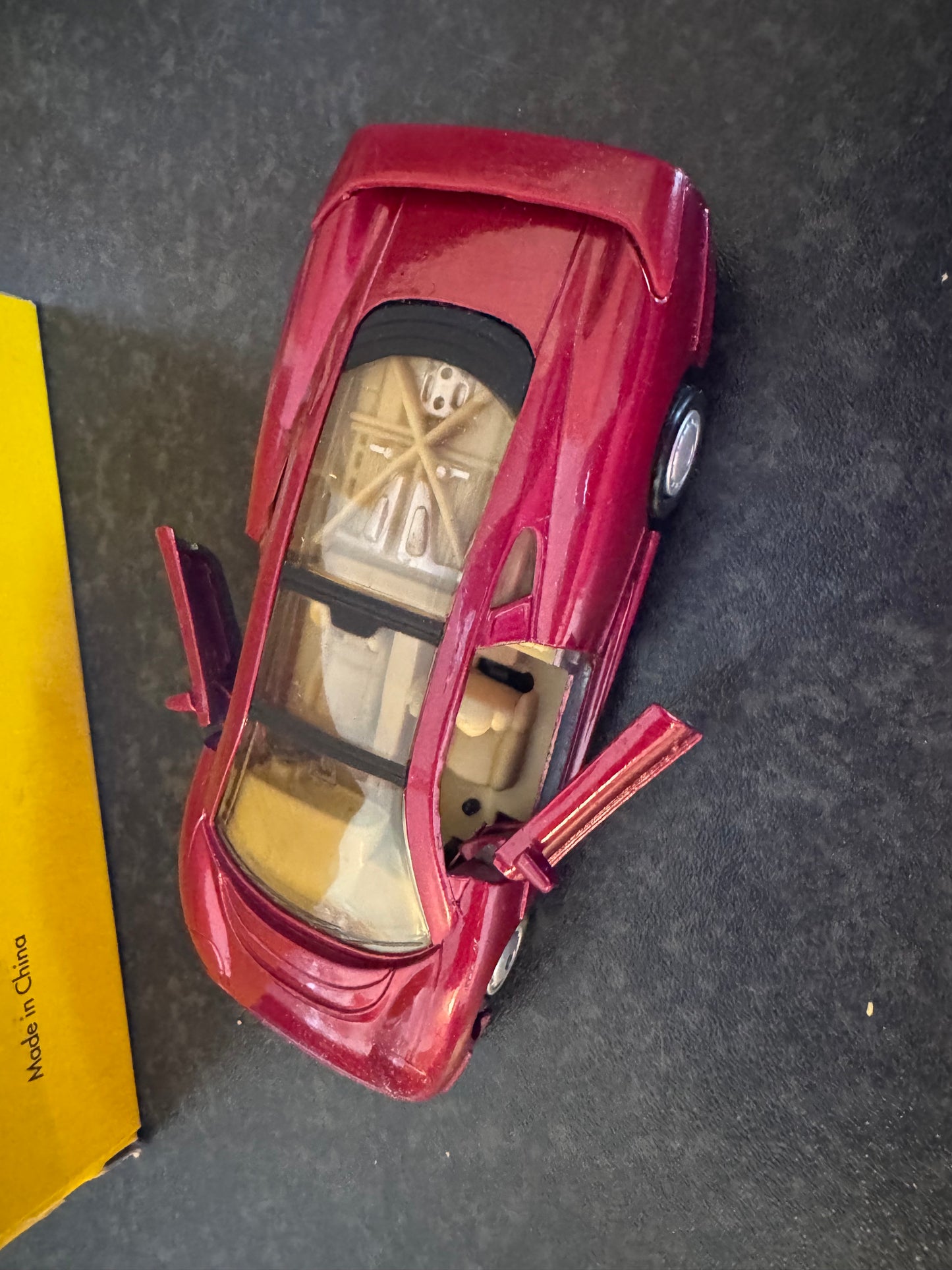 Maisto 9205B (1:40) Jaguar XJ220