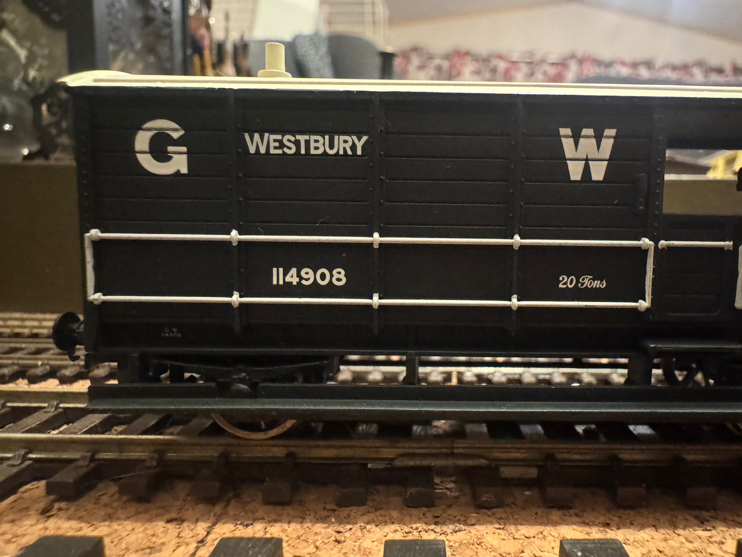 Bachmann 30-080 (OO) ‘The Western Wanderer’ Starter Set. DCC Ready.