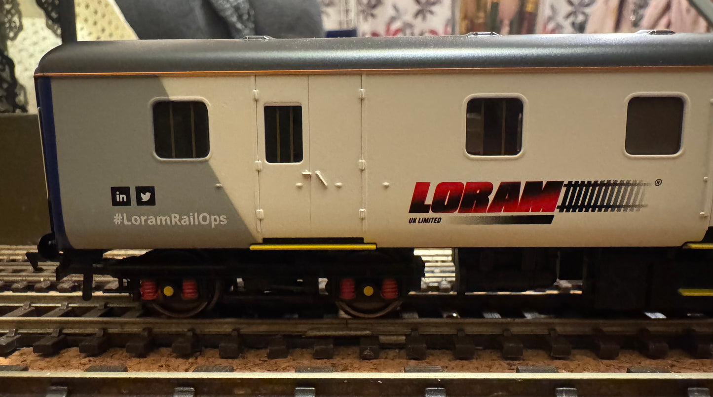 Hornby R40145 (OO) Ex British Rail, Mk2F Brake Second Open No.9525 in LORAM UK Livery.