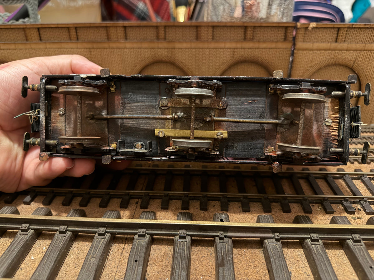 Westdale / Scratch Built (O Gauge) London Midland & Scottish Railway, ‘Stainer’ Stove R / Six Wheeled Baggage Gangwayed Brake No.32478 in LMS Lined Crimson