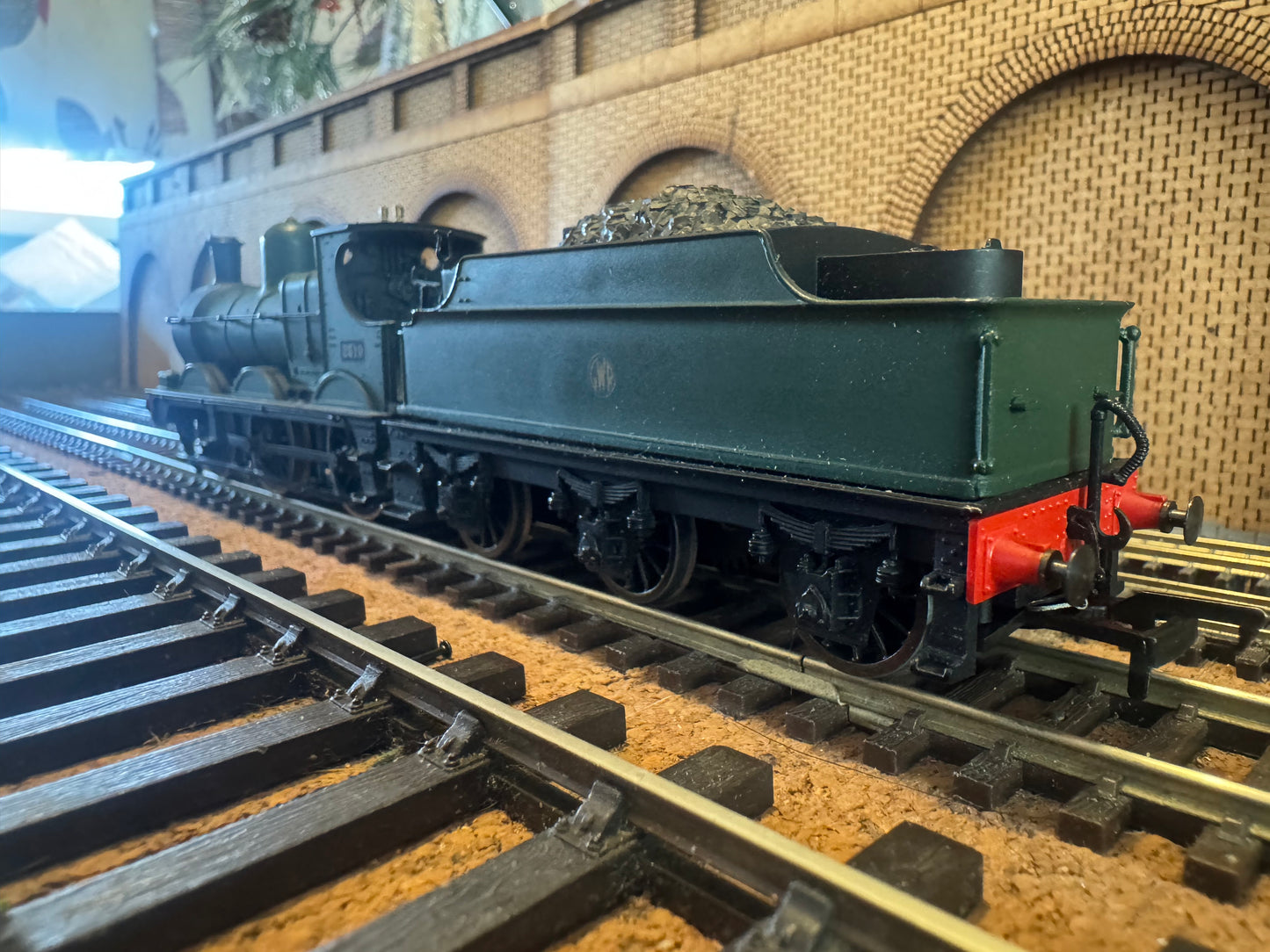 Dapol D18C (OO) Great Western Railway 2301 class ‘Dean Goods’ No.2310 in GWR ‘Shirt Button’ unlined Green
