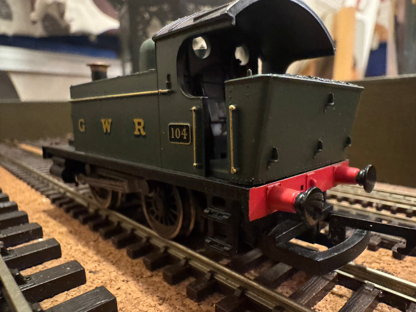 Hornby R2670 (OO) Great Western Railway 101 Class No.104 in GWR unlined Brunswick Green