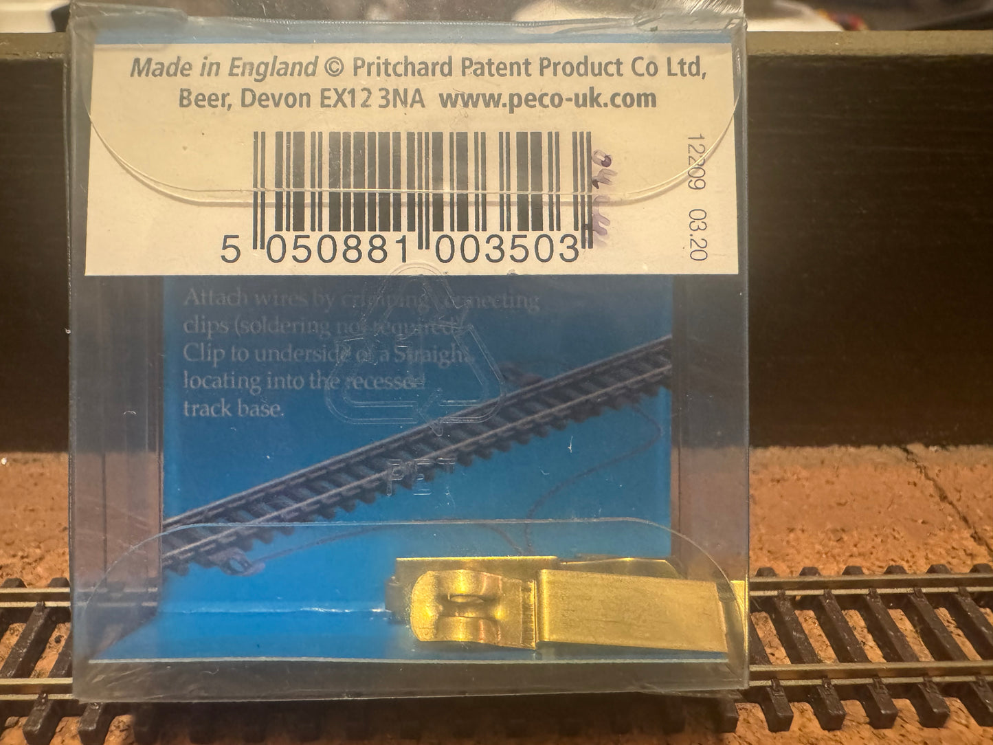 Peco Setrack ST-9 (N Gauge) Power Connecting Clips