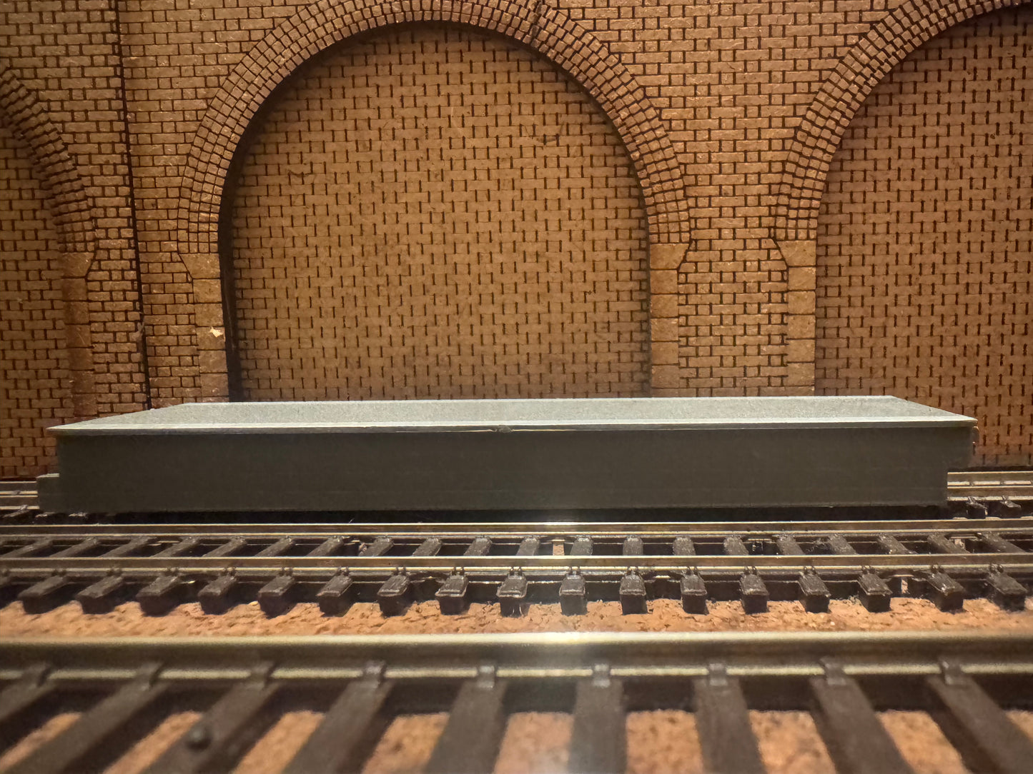 Graham Farish 379-200 (N Gauge) 11.5cm x 3cm Platform Sections.