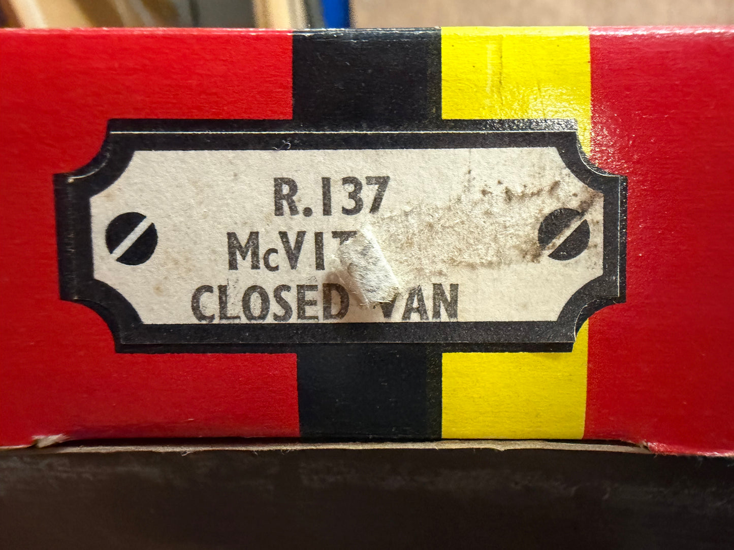 Hornby R.137 (OO) McVities Van