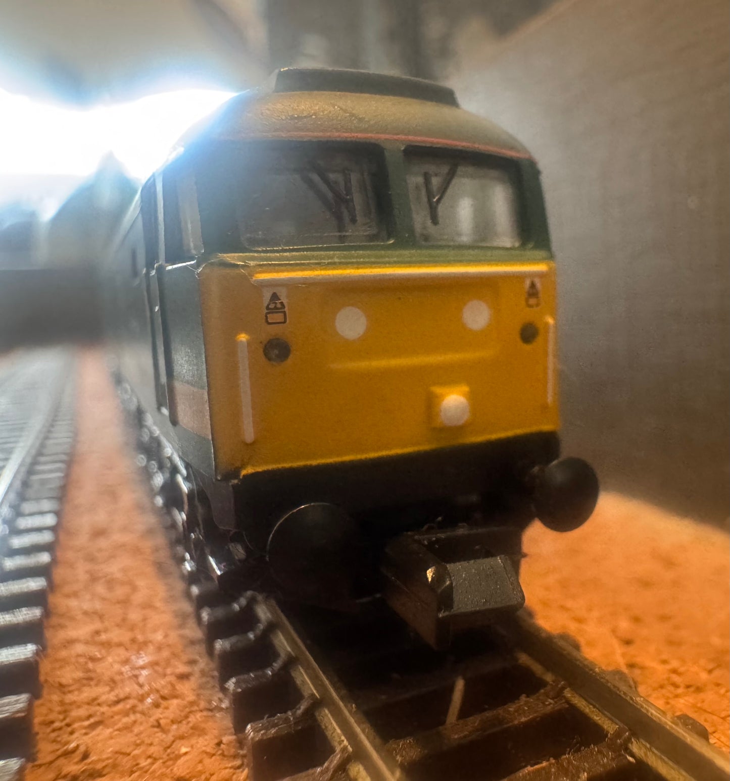 Graham Farish 371226 (N Gauge) Ex British Railways, Class 47/8 No.47832 “Tamar” in First Great Western Green Livery