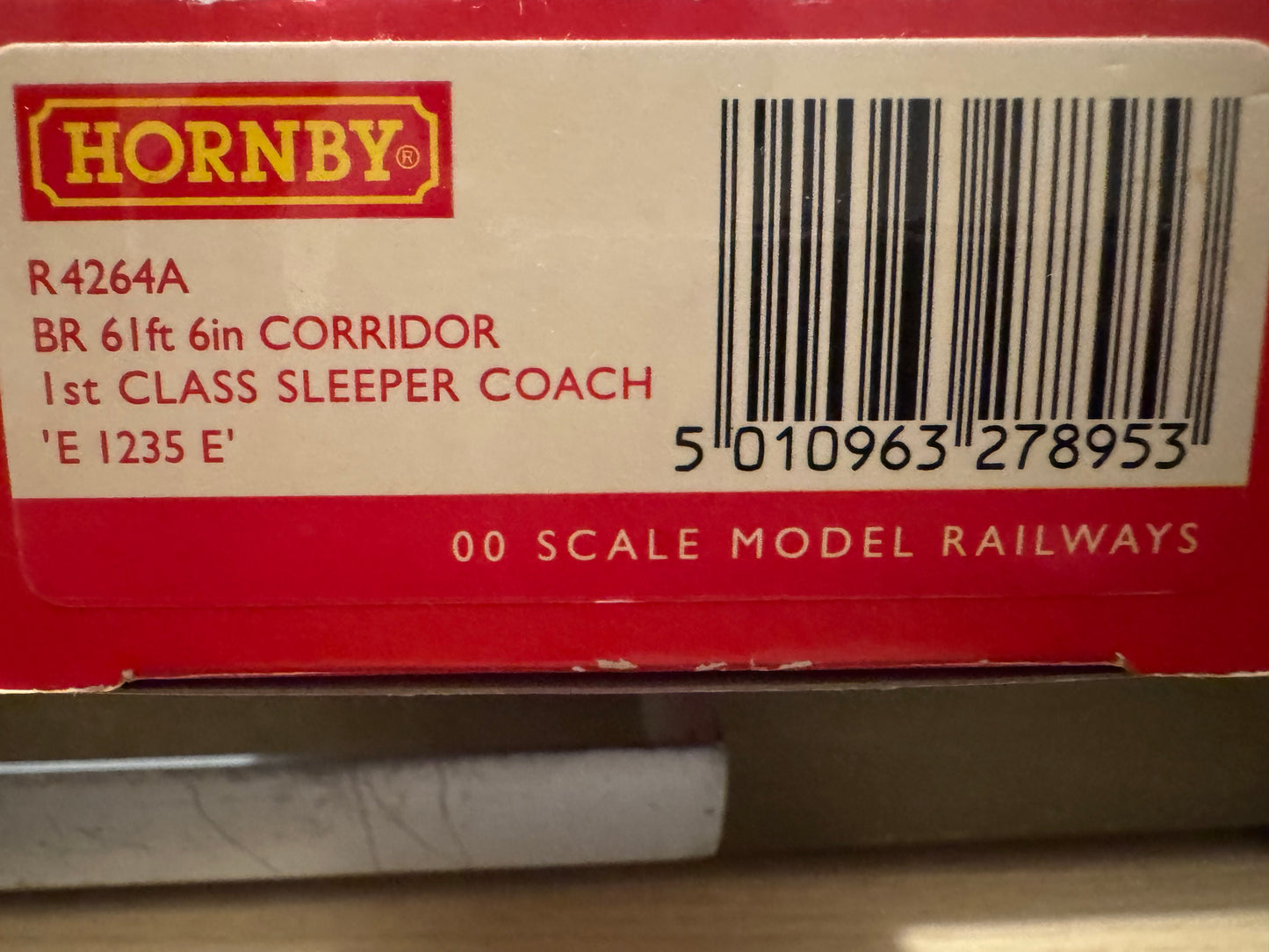Hornby R4264A (OO) Ex LNER ‘Gresley’ First Class Sleeping Coach