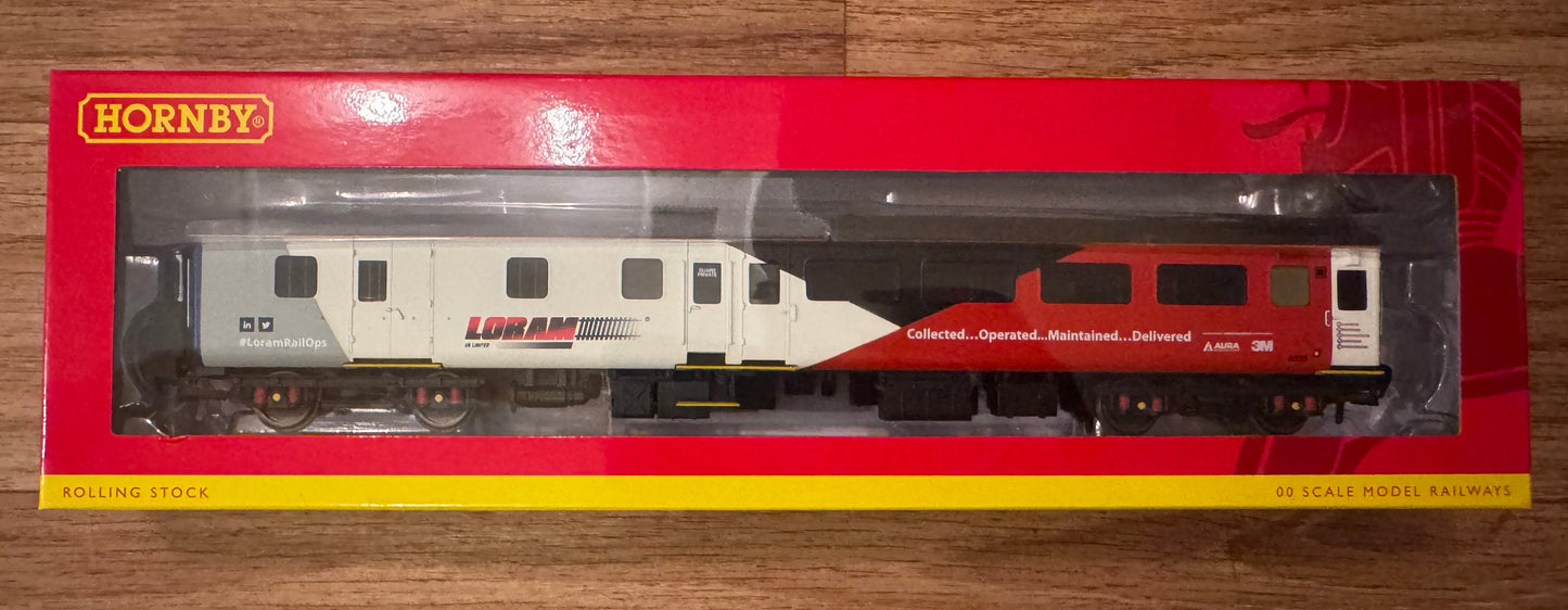 Hornby R40145 (OO) Ex British Rail, Mk2F Brake Second Open No.9525 in LORAM UK Livery.