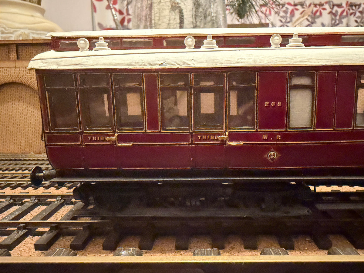 Slaters (O Gauge) Midland Railway Clerestory Lavatory Brake Composite No.266 in Midland Railway Crimson Lake