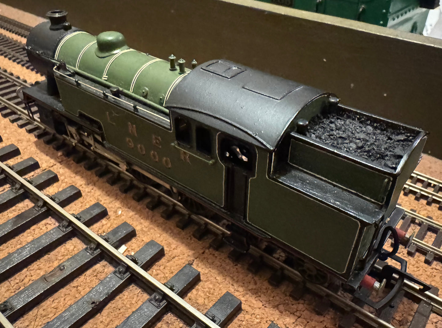 A.B.S LOCO KITS (OO) London North Eastern Railway Class L1 No.9000 in LNER Apple Green.