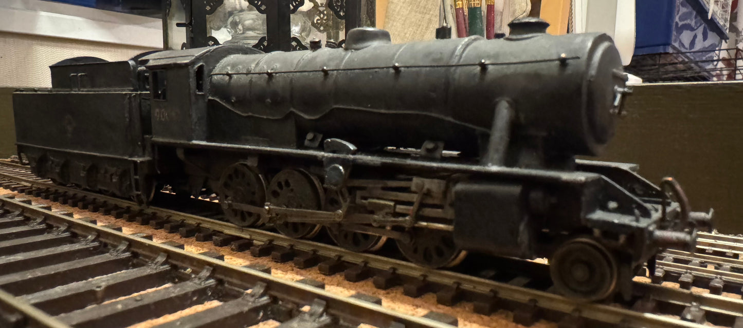 Cornard / Jouef (OO) Ex War Department / LNER O7 No.90062 in Weathered British Railway Black.