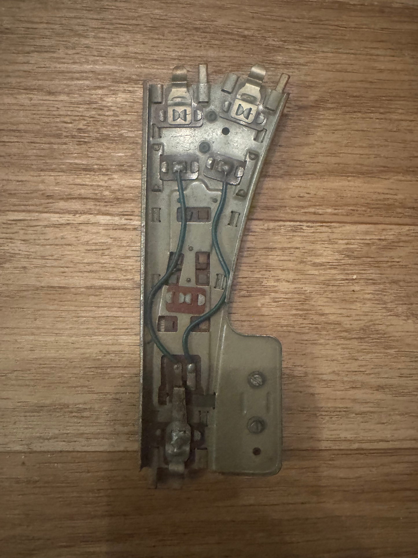 Hornby Dublo 3 Rail (OO) Left Hand Point. £6 x3 in stock