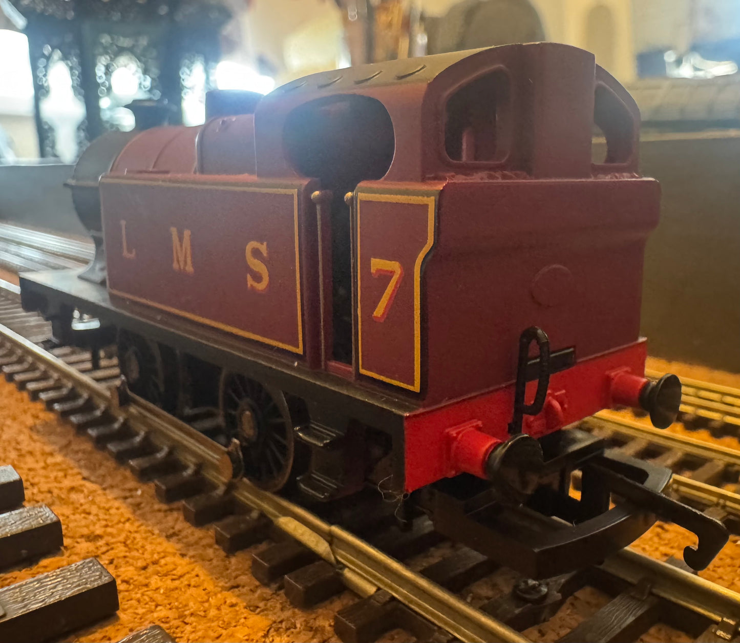 Hornby Railroad R30088 (OO) Hornby Industrial D, No7 in London Midland & Scottish Railway Lined Crimson Lake. Special Edition.