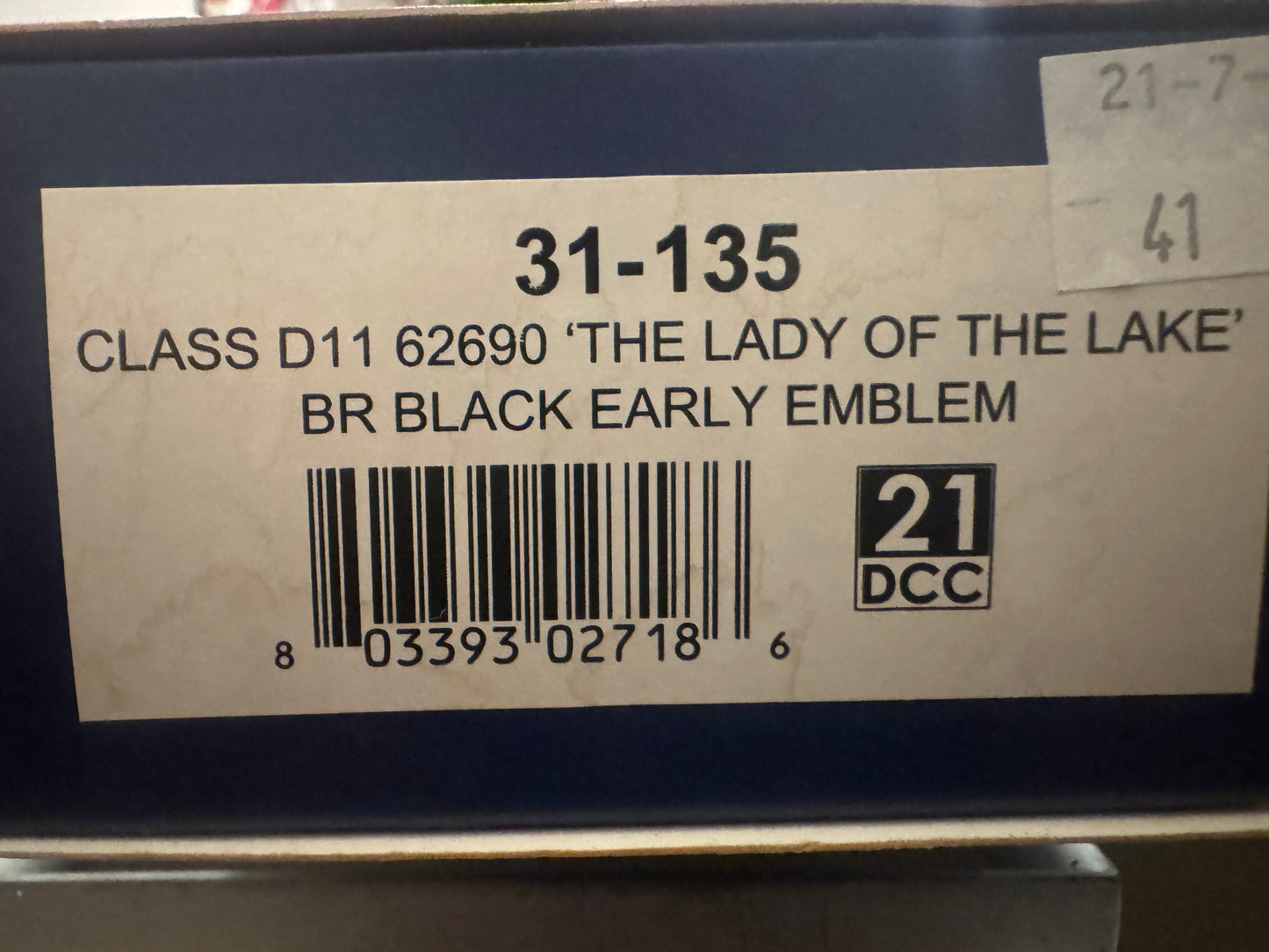 Bachmann 31-135 (OO) Ex LNER D11/2 ‘Scottish Director’ No.62690 “Lady Of The Lake” in British Railways Lined Black. (Shed Code 64B, St Rollox Depot) DCC Ready