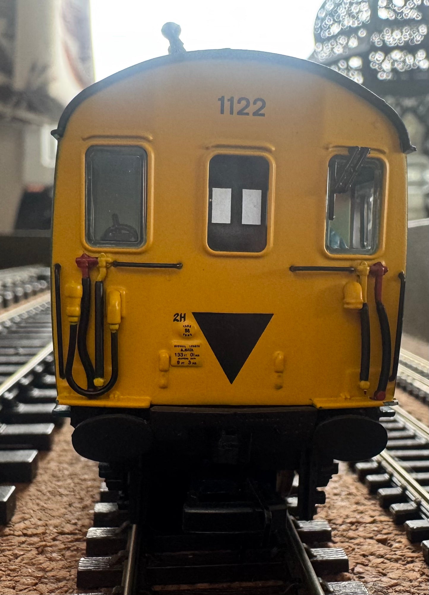 Bachmann 31-238ZDS (OO) British Railways, Class 205 2-H ‘Thumper’ DEMU No.1122 in Pre TOPS British Rail Blue. DCC Sound Fitted