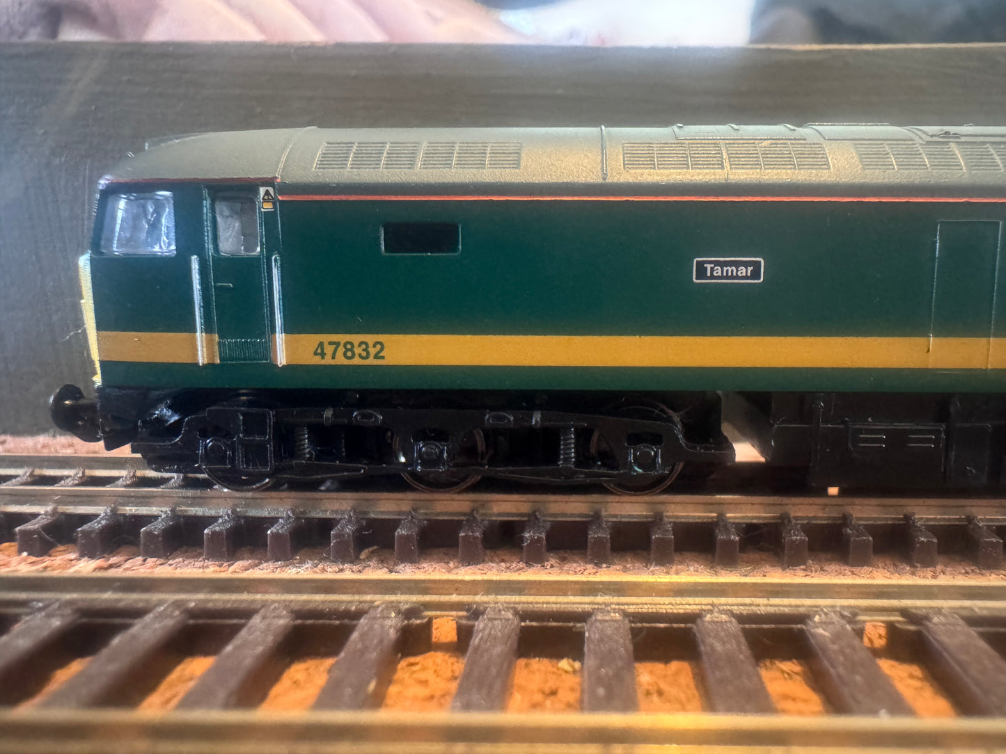 Graham Farish 371226 (N Gauge) Ex British Railways, Class 47/8 No.47832 “Tamar” in First Great Western Green Livery