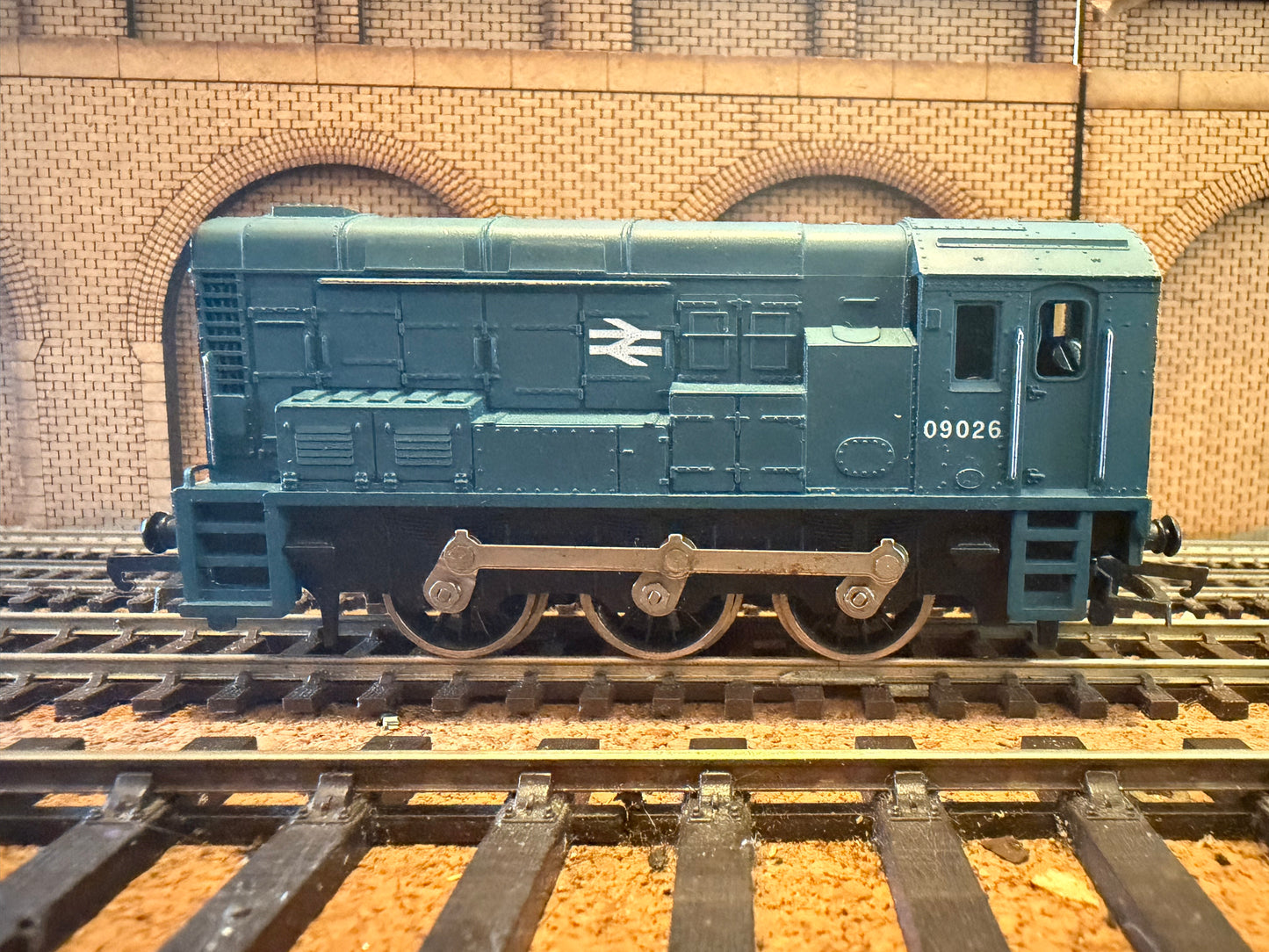 Lima 205107M (OO) British Railways, Class 09 No.09026 in British Rail Blue 