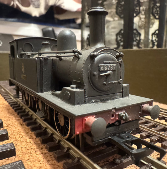 Bachmann 31-055A (OO) Ex NER / LNER Class J72, No.68737 In Weathered British Railways Unlined Black. 