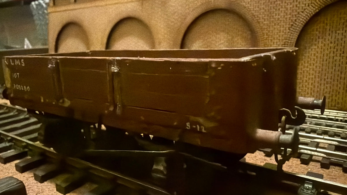 Scratch Built (O Gauge) London Midland & Scottish Railway, 10T, Three Plank Wagon No.209280 in LMS Maroon 