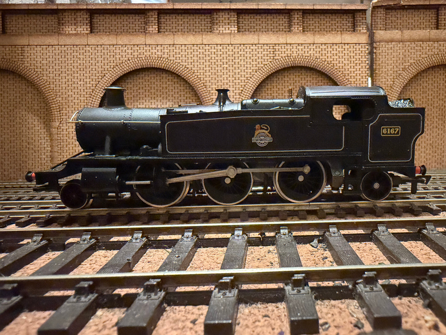 Airfix 54151-4 (OO) Ex GWR 61xx ‘Large Prairie’ No.6167 in British Railways Lined Black 