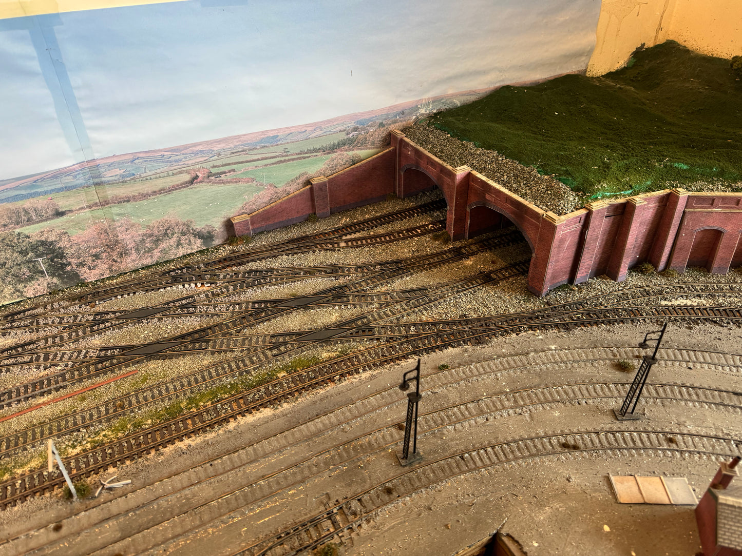 “Becombe” 8ft by 6ft OO Model Railway 