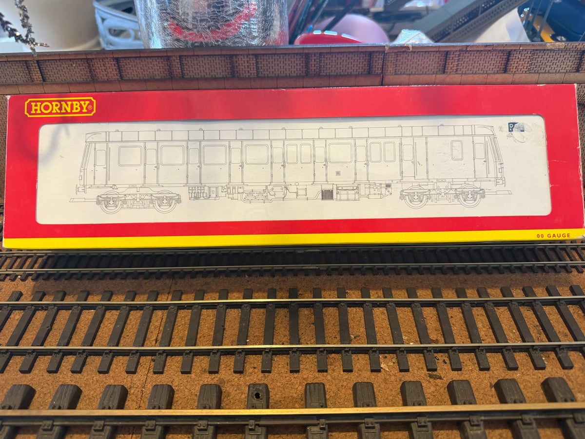 Hornby R2508 (OO) British Railways Class 121 ‘Bubble Car’ No.121031 in Network SouthEast Livery. DCC Ready 
