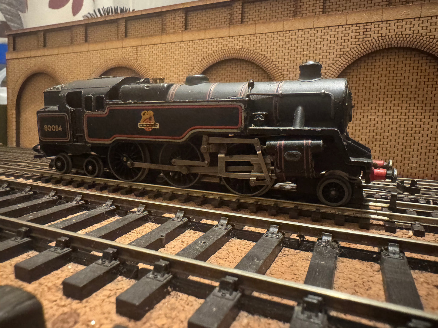 Hornby Dublo EDP13 (OO) 2-6-4 Tank Passenger Set, BR