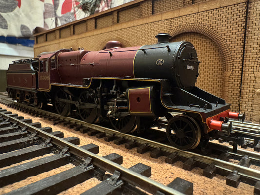 Bachmann 32-175 (OO) London Midland & Scottish Railway, ‘Hughes’ 5P 4F ‘Crab’ No.13098 in LMS Crimson Lake.