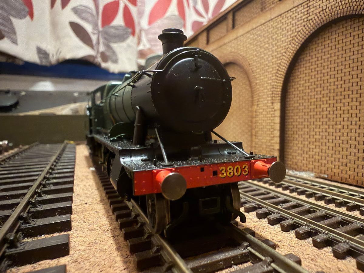 Hornby R2918 (OO) Great Western Railway 28xx No.3803 in Unlined GWR Green. DCC Ready