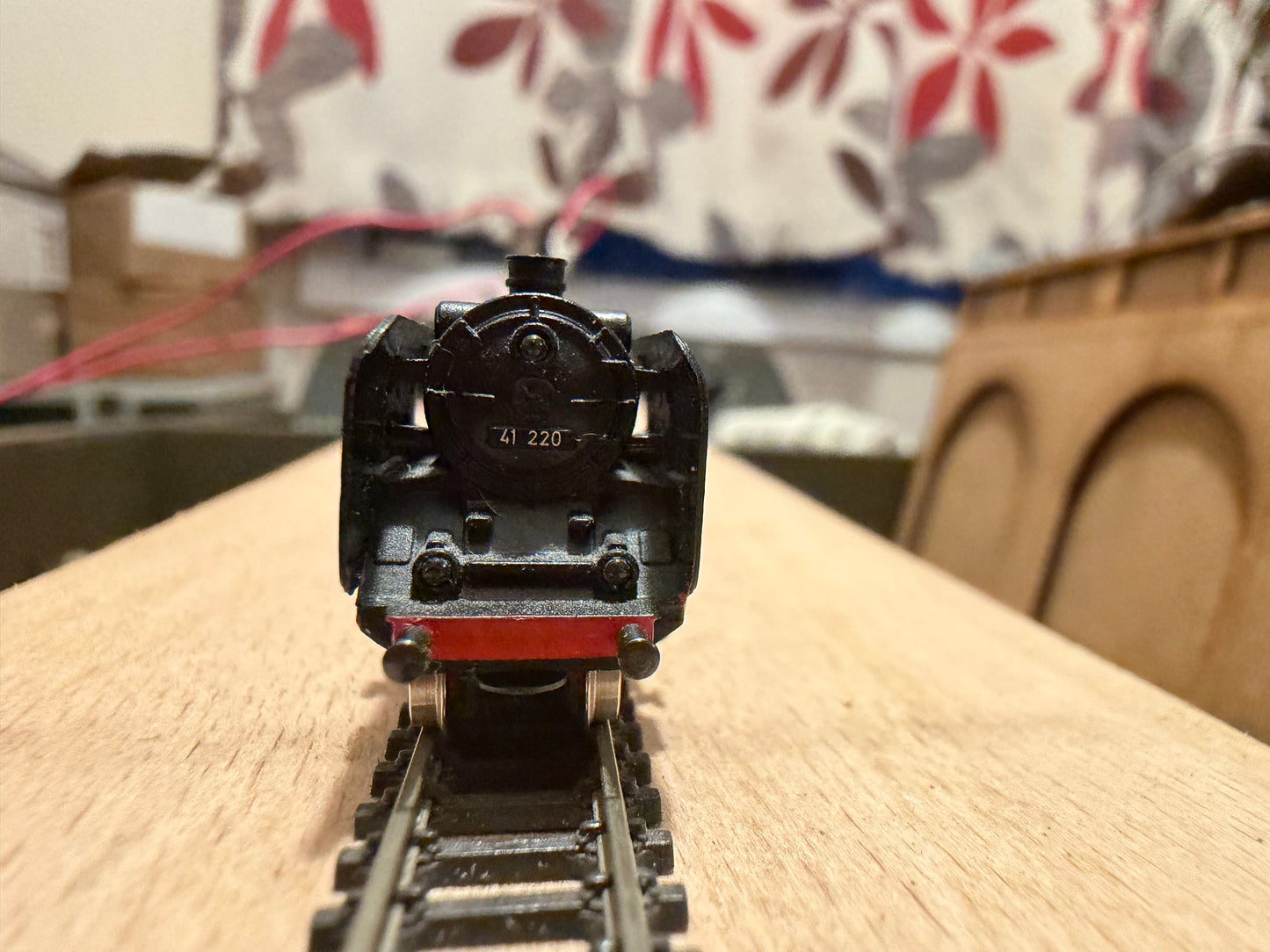 Marklin 8827 (Z) DB Class BR 41 No.41 220 in DB Black 