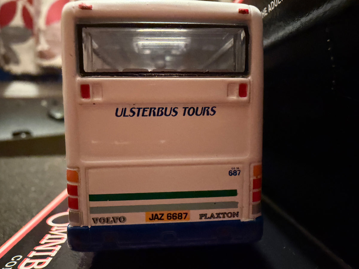 Corgi 43802 (1:76 / OO) Plaxton Volvo, Excalibur Coach, Registration JAZ 6687, in Ulsterbus Tours Livery. Limited edition No.469 of 5100 