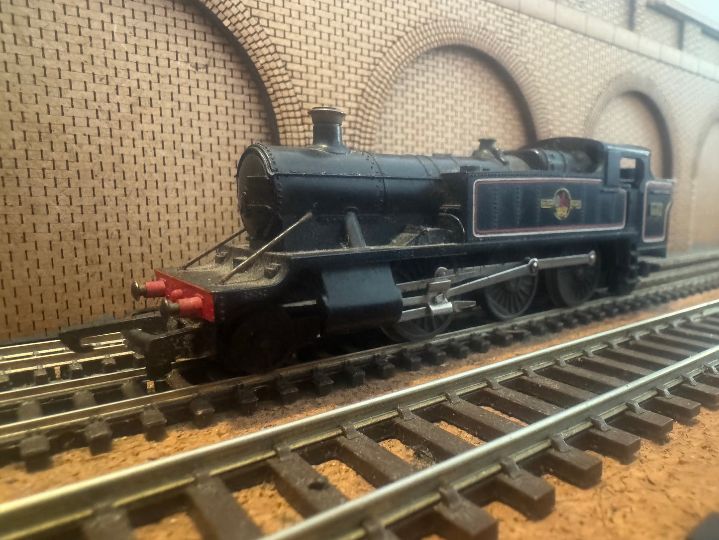 Tri-ang TT99 (TT) Ex GWR 41xx ‘Large Prairie’ No.6157 in Lined BR Black 