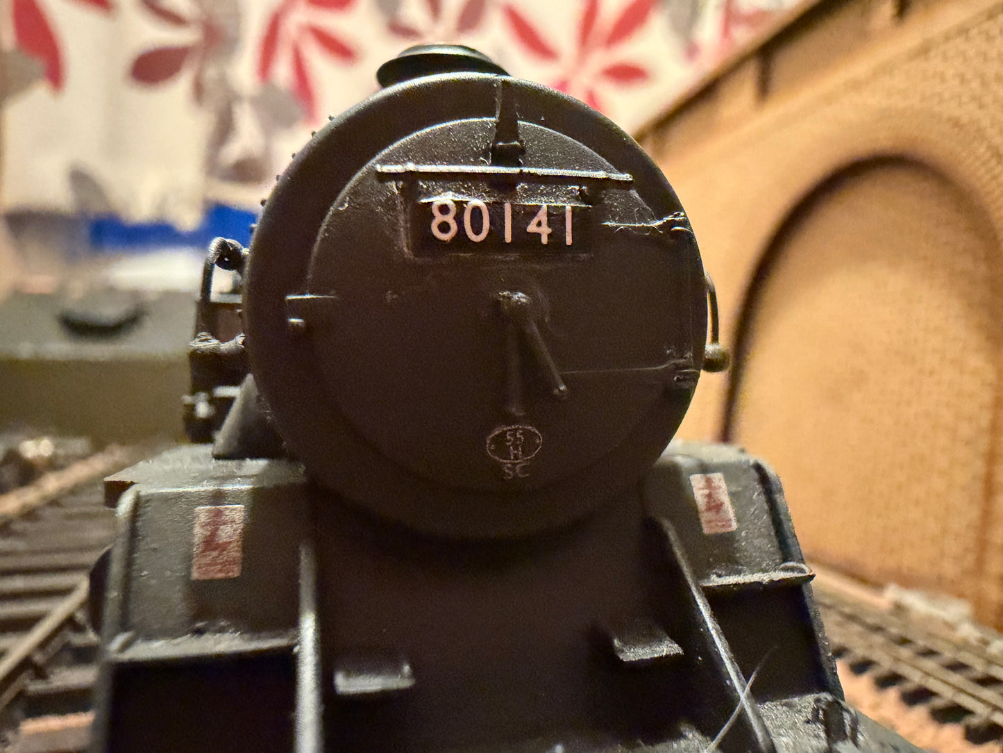 Bachmann 32-358 (OO) British Railways Standard 4MT Tank No.80141 in Weathered BR black. 