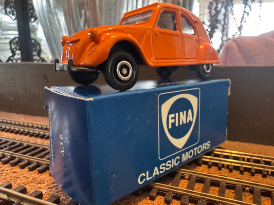 Corgi / FINA (O / 1:43) Citroen 2CV 