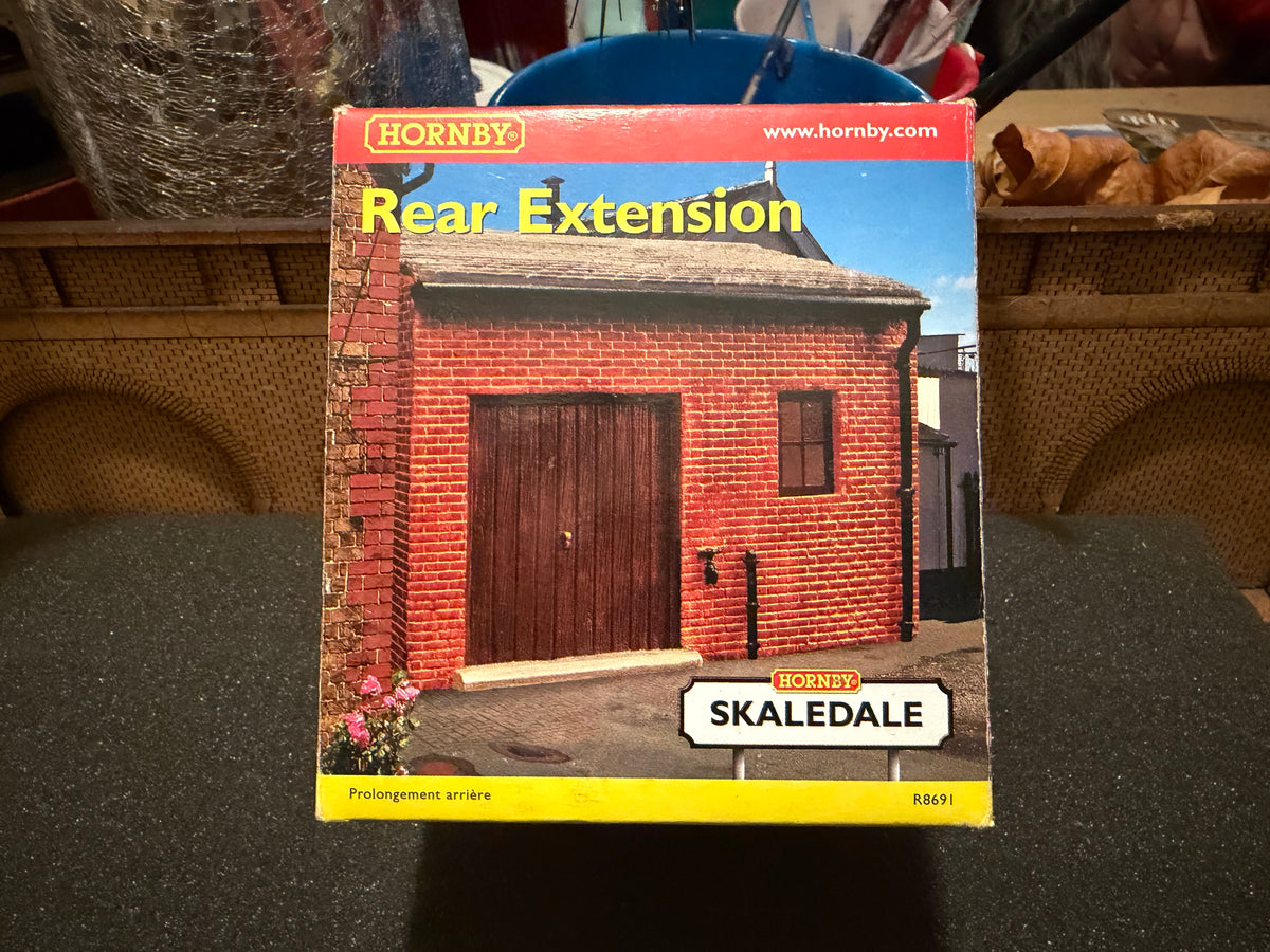 Hornby Skaledale R8691 (OO / 1:76) Red Brick, Rear Extension