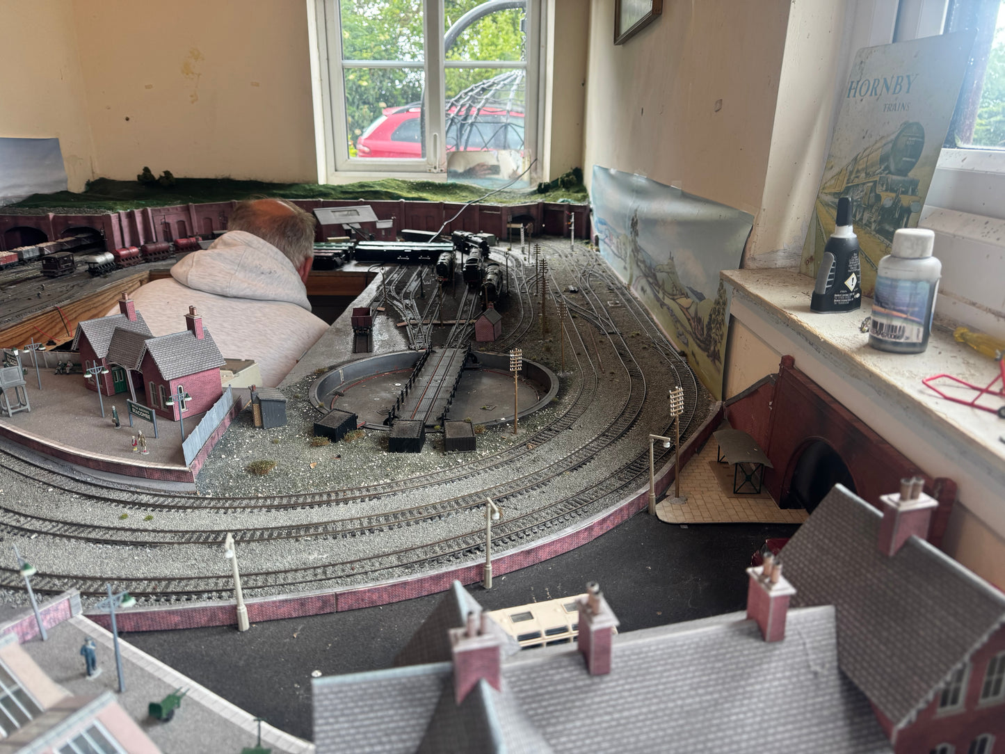“Becombe” 8ft by 6ft OO Model Railway 