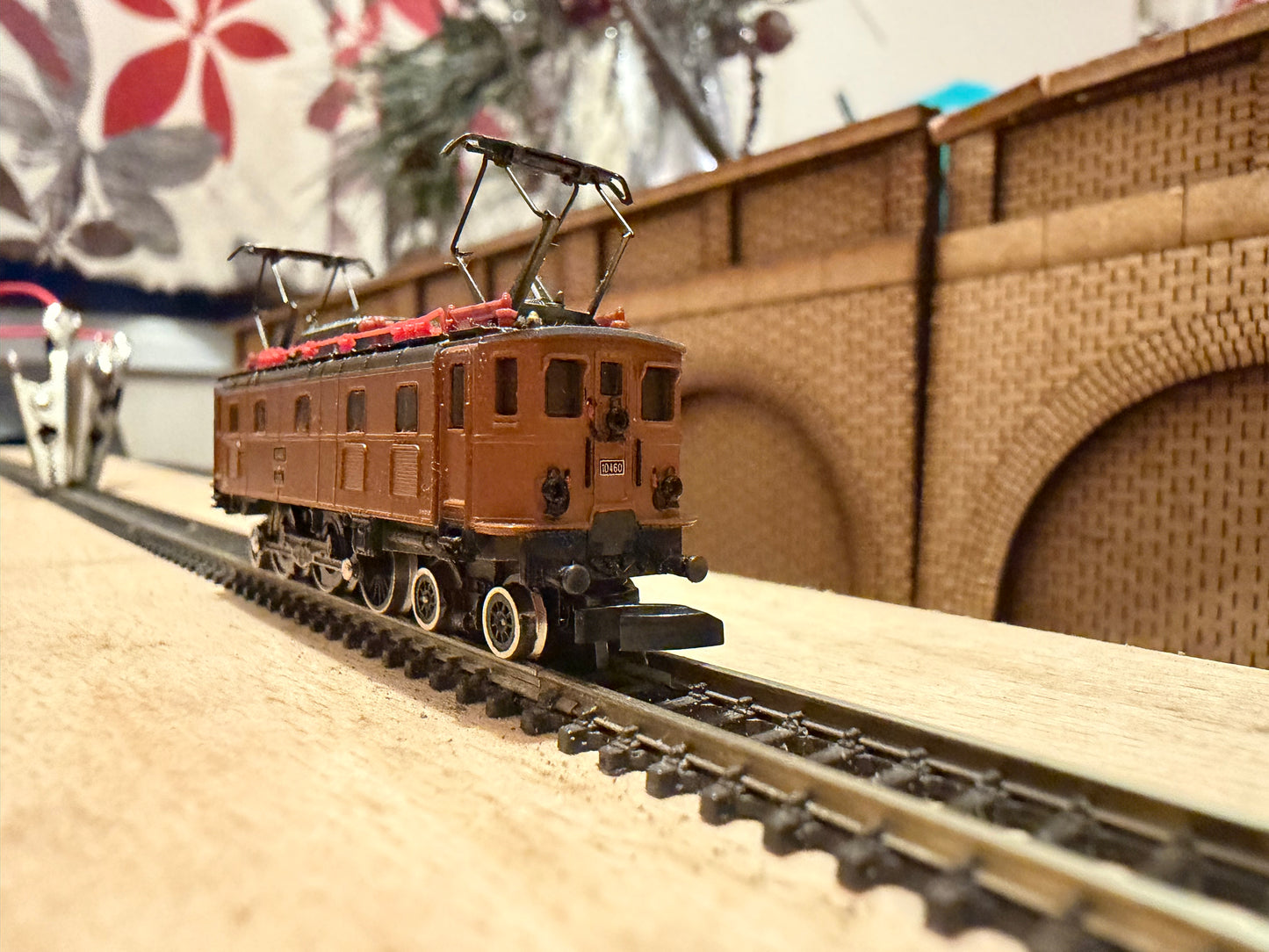 Marklin Mini Club 8851 (Z) SBB Class Ae 3/6 II 10460 in SBB Brown 