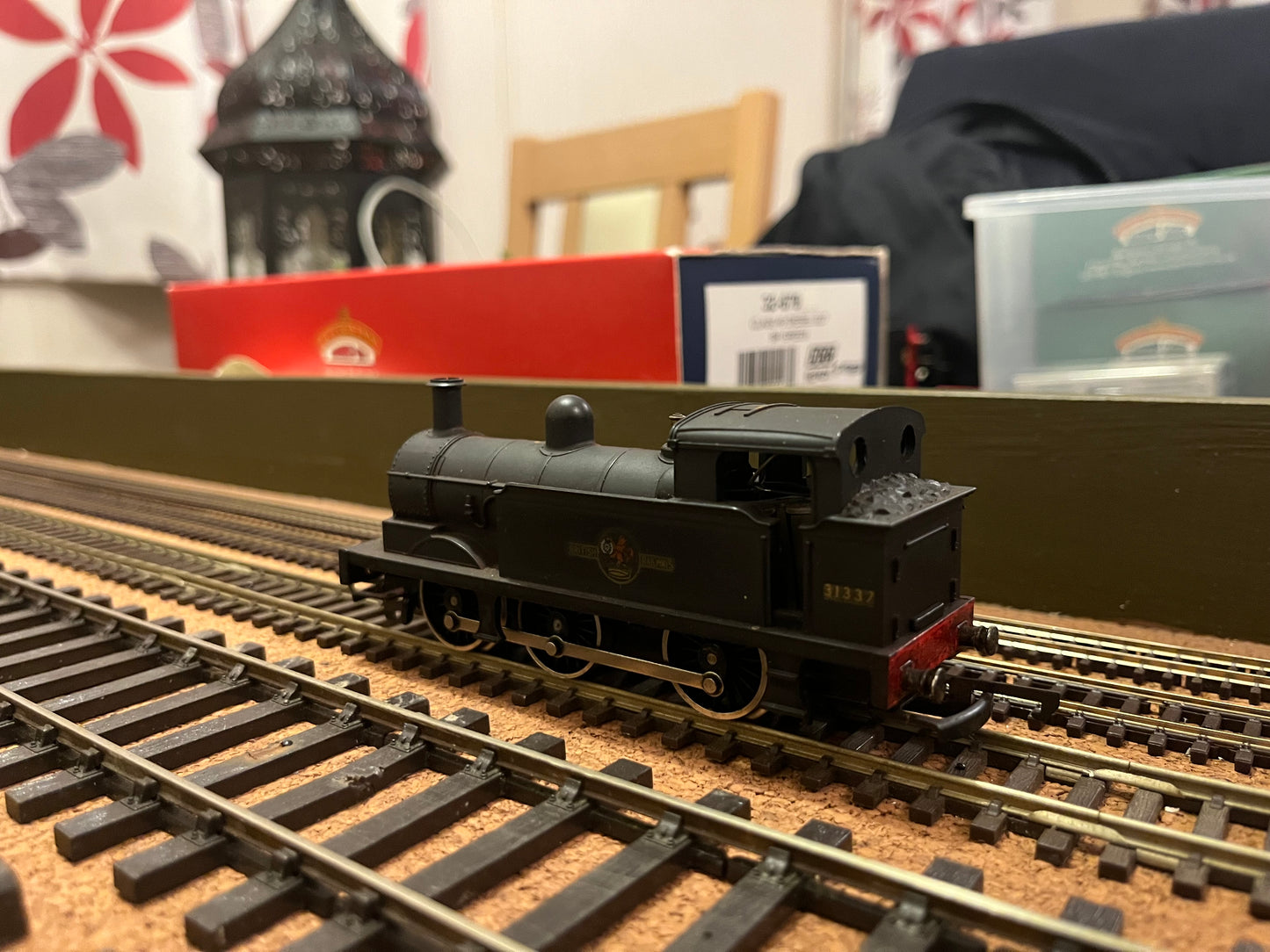 Wrenn (OO) Ex South Eastern Railway, Class R1, No.31337 in weathered British Railways unlined black.
