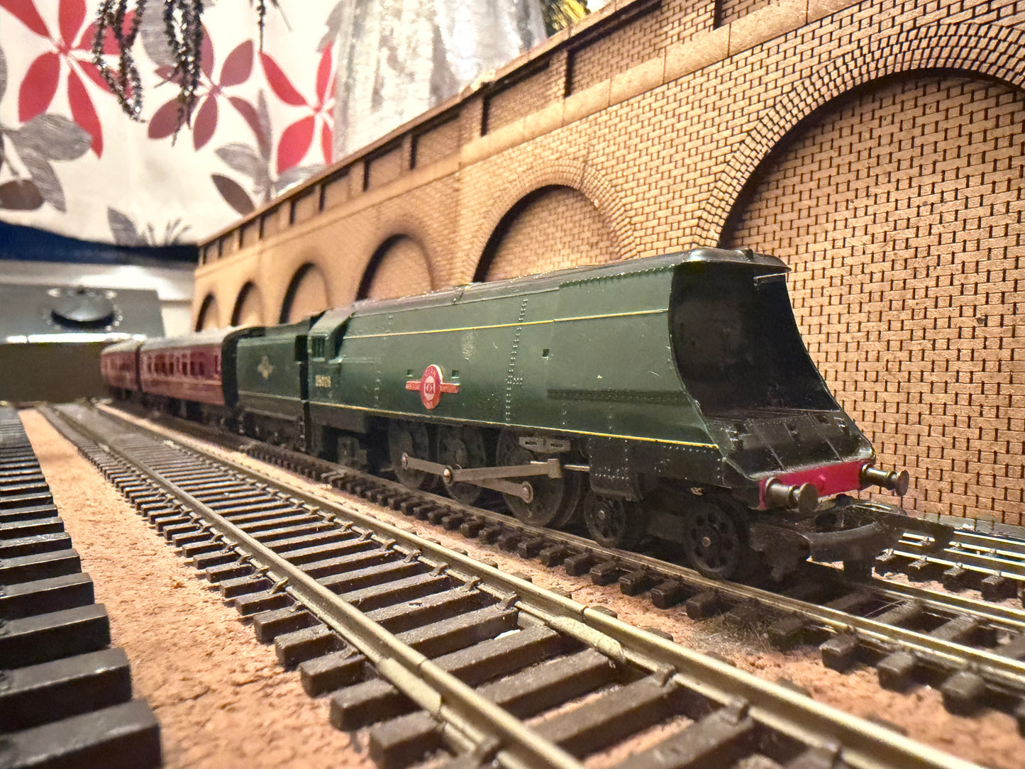 Tri-ang T.3 (TT) Merchant Navy Starter Set 