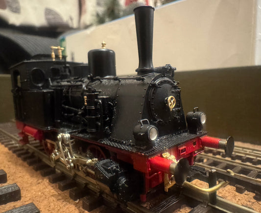 Fleischmann 4010 (HO) Ex Prussian State Railways T3 / Deutsche Reichsbahn Class 89.70-75 in unbranded DRB / DB Unlined Black 