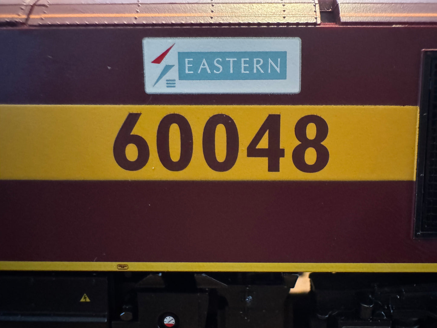 Hornby R2780XS (OO) Ex BR Class 60 No.60048 “Eastern” in EWS livery. DCC Sound Fitted 