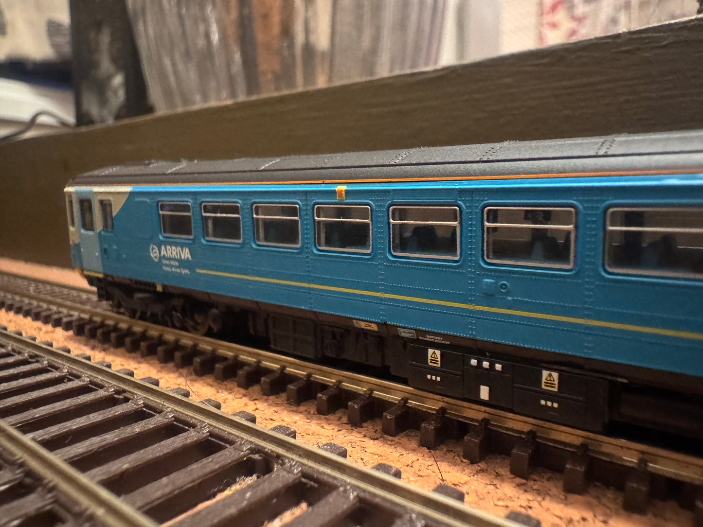 Dapol 2D-020-004D (N Gauge) Ex BR Class 153 Sprinter No.153323 in Arriva Trains Wales livery. DCC ready. 