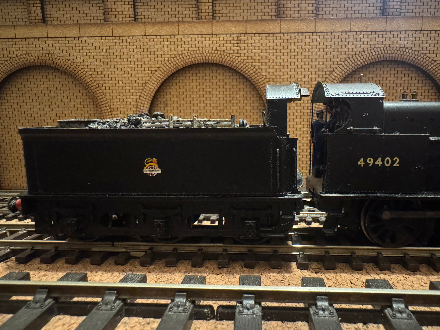 Bachmann 31-476A (OO) Ex LNWR / LMS, G2A “Super D” (7F) in lightly weathered British Railways unlined black. (Shed Code 10A, Wigan Springs Bank Depot) DCC Ready. 