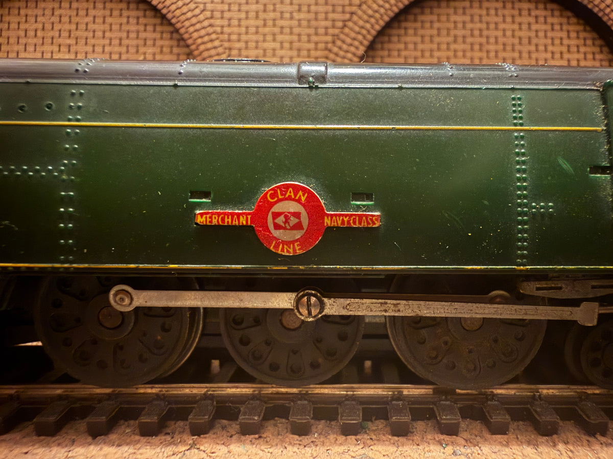 Tri-ang T.3 (TT) Merchant Navy Starter Set 