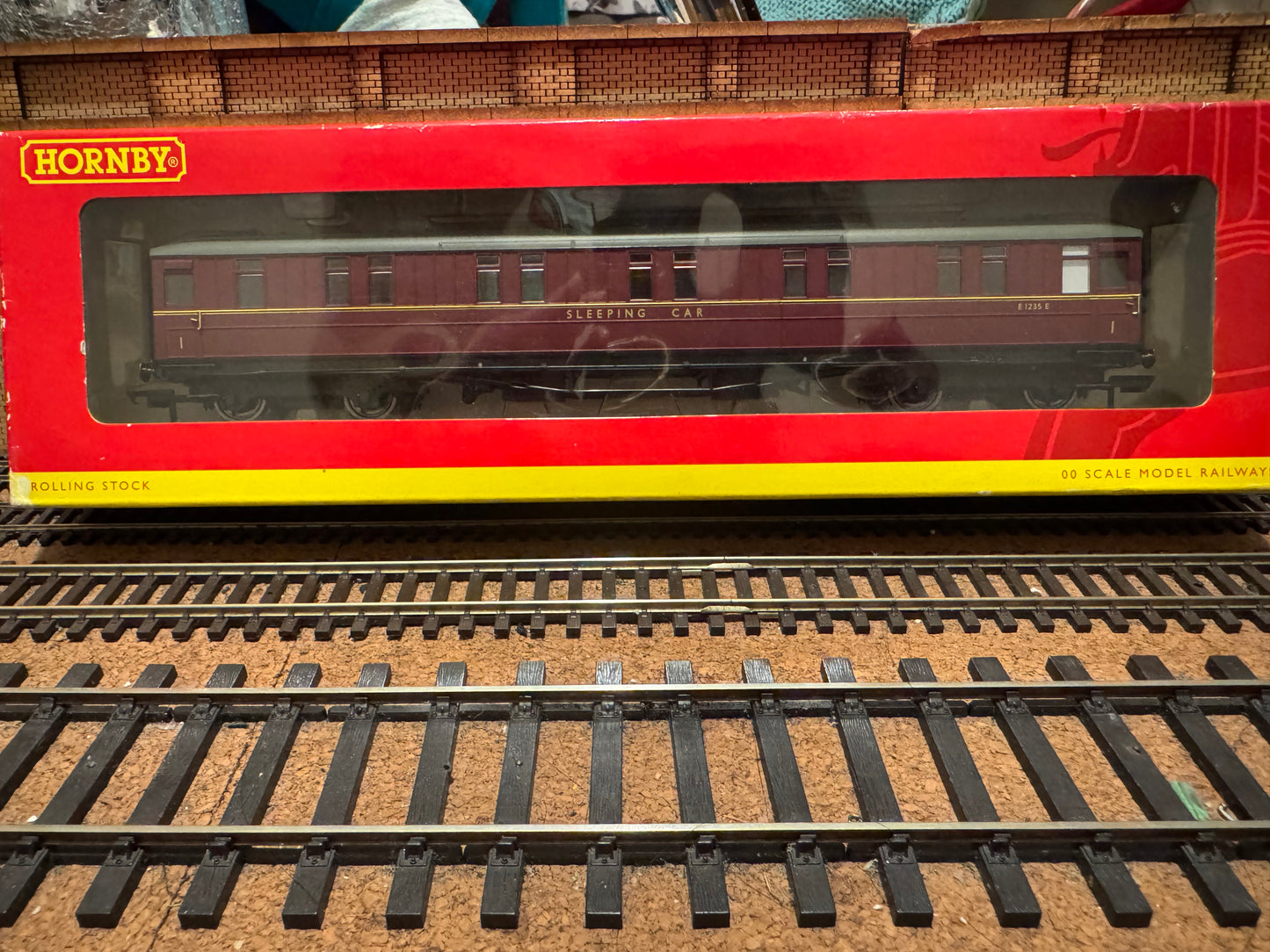 Hornby R4264A (OO) Ex LNER ‘Gresley’ First Class Sleeping Coach 