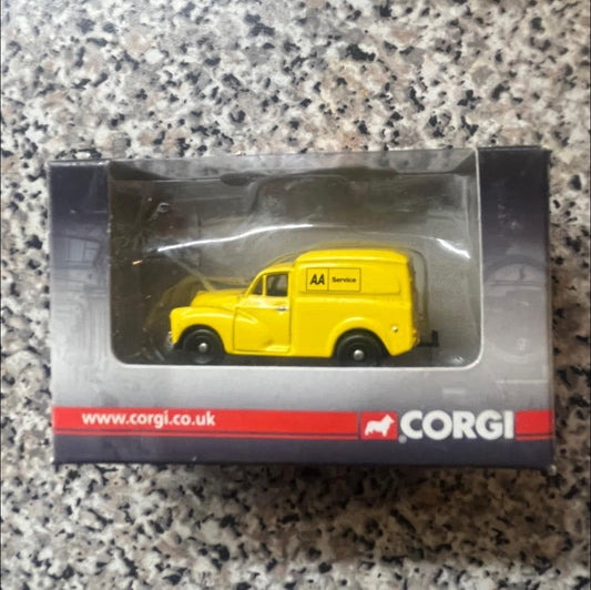 Corgi, Morris Minor AA Van with Tow Bar. 1:76 scale