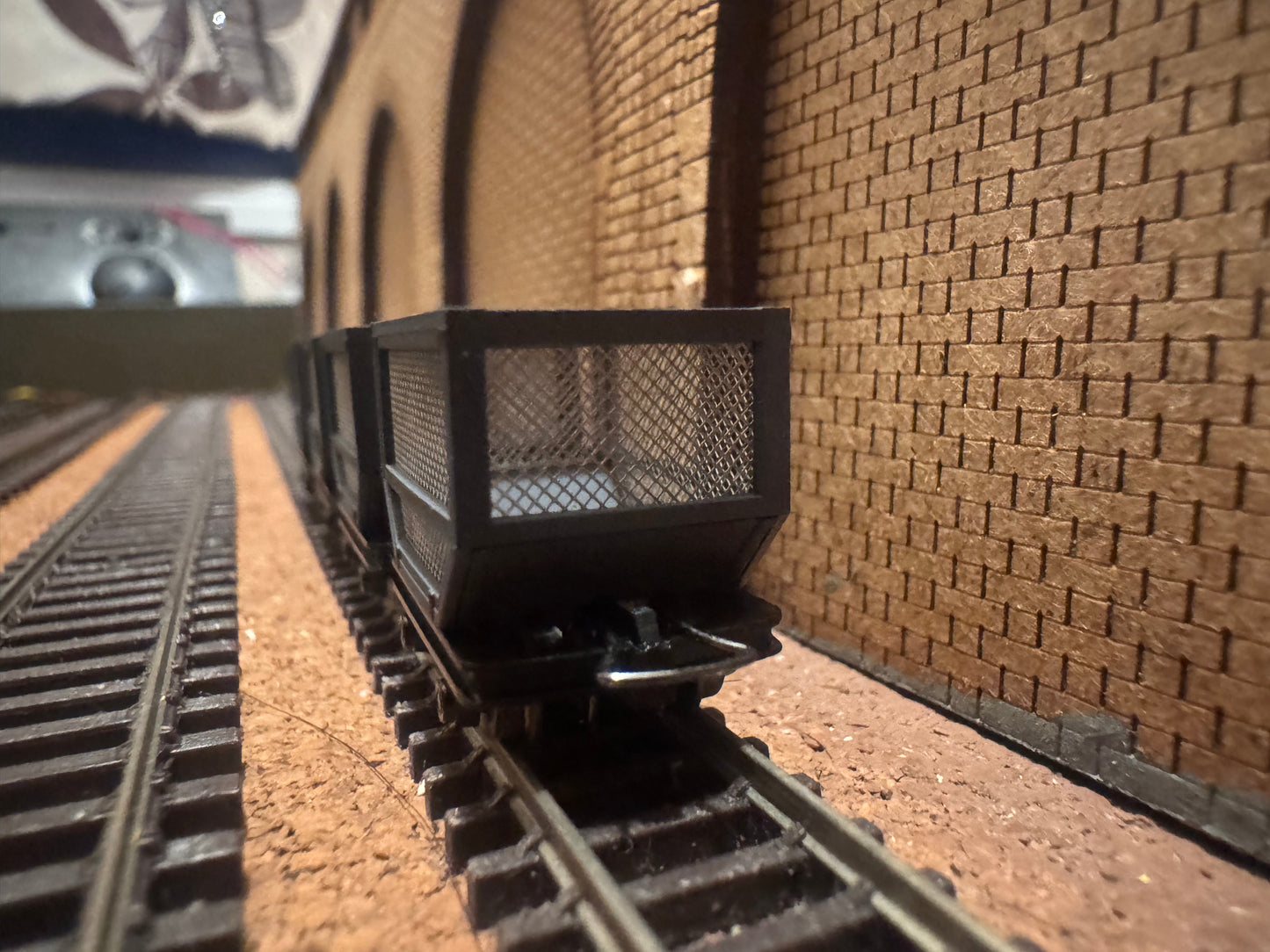 Minitrains 5123 (OO9 / HOe) X4 Modern Sugar Cane Wagons. 